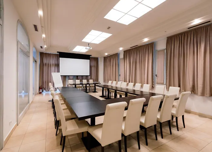 Hotel Regina Elena 57&Oro Bianco SPA