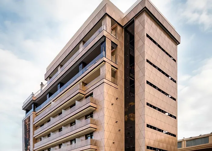 The Promenade Luxury Wellness Hotel